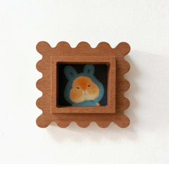 Handmade Scalloped Sapele Wood Picture Frame with Rabbit Art