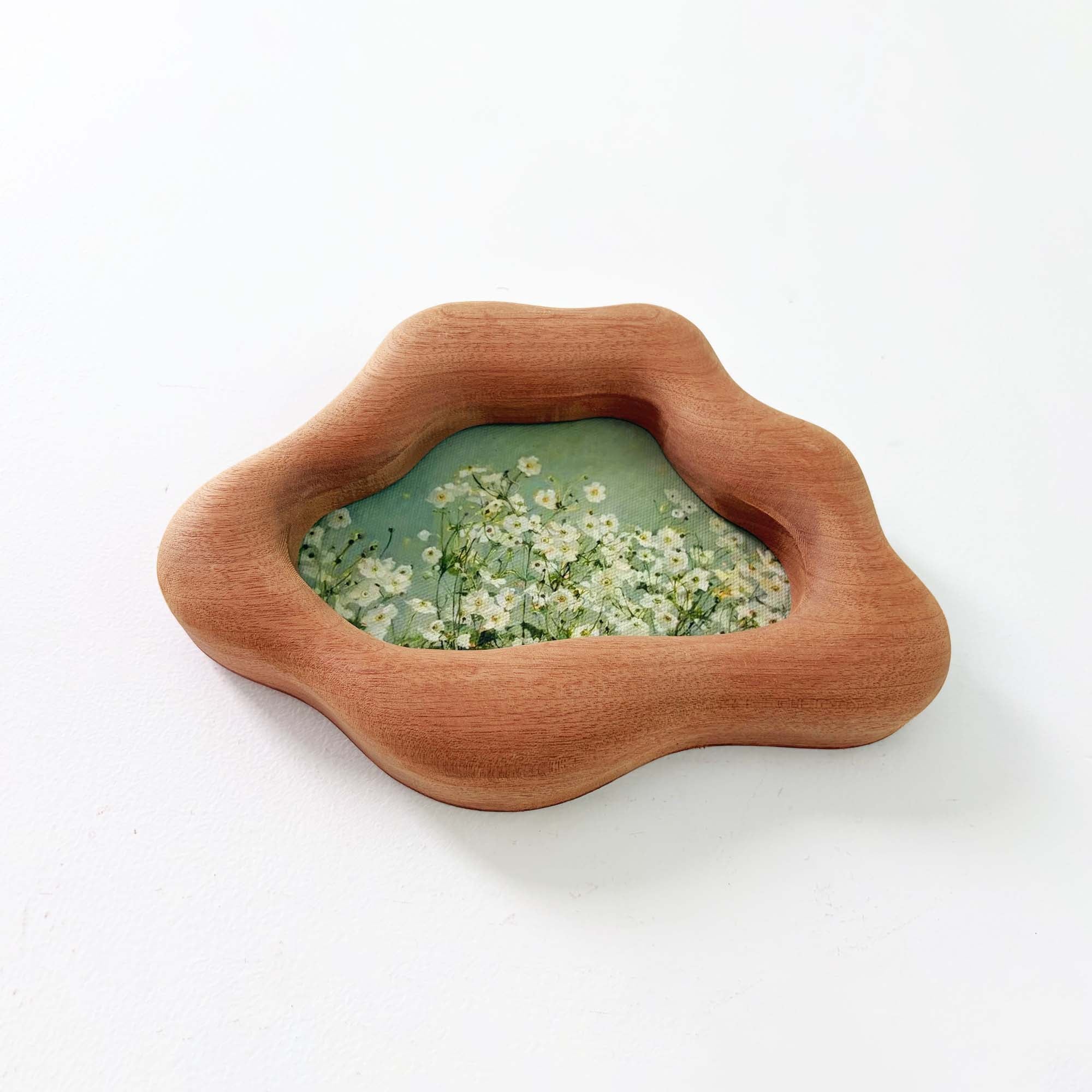 Handmade Cloud-Shaped Sapele Wood Picture Frame with Wildflower Art
