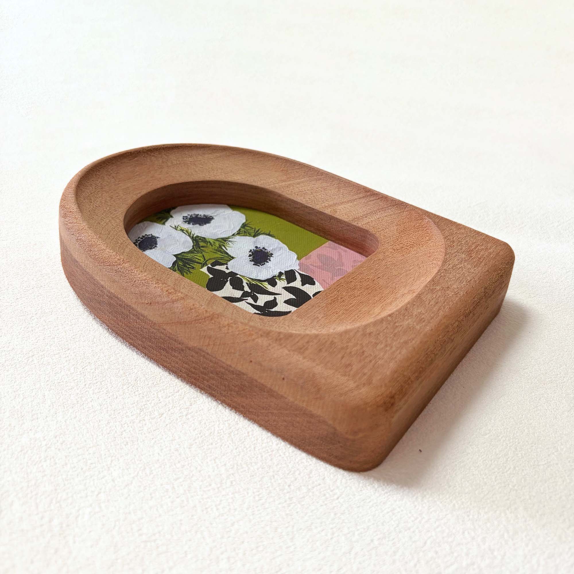 Hand-Carved Organic Sapele Wood Picture Frames – Vintage-Inspired Gallery Wall Set