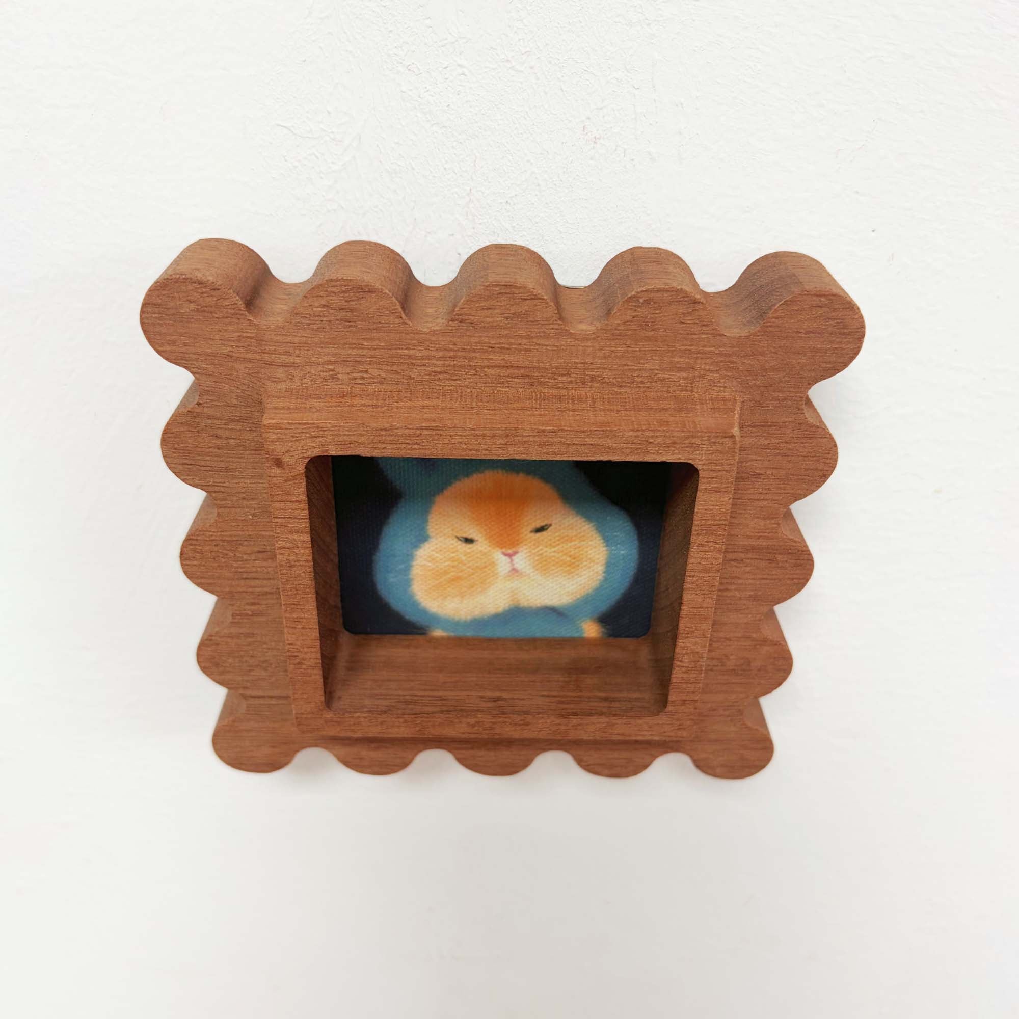 Handmade Scalloped Sapele Wood Picture Frame with Rabbit Art